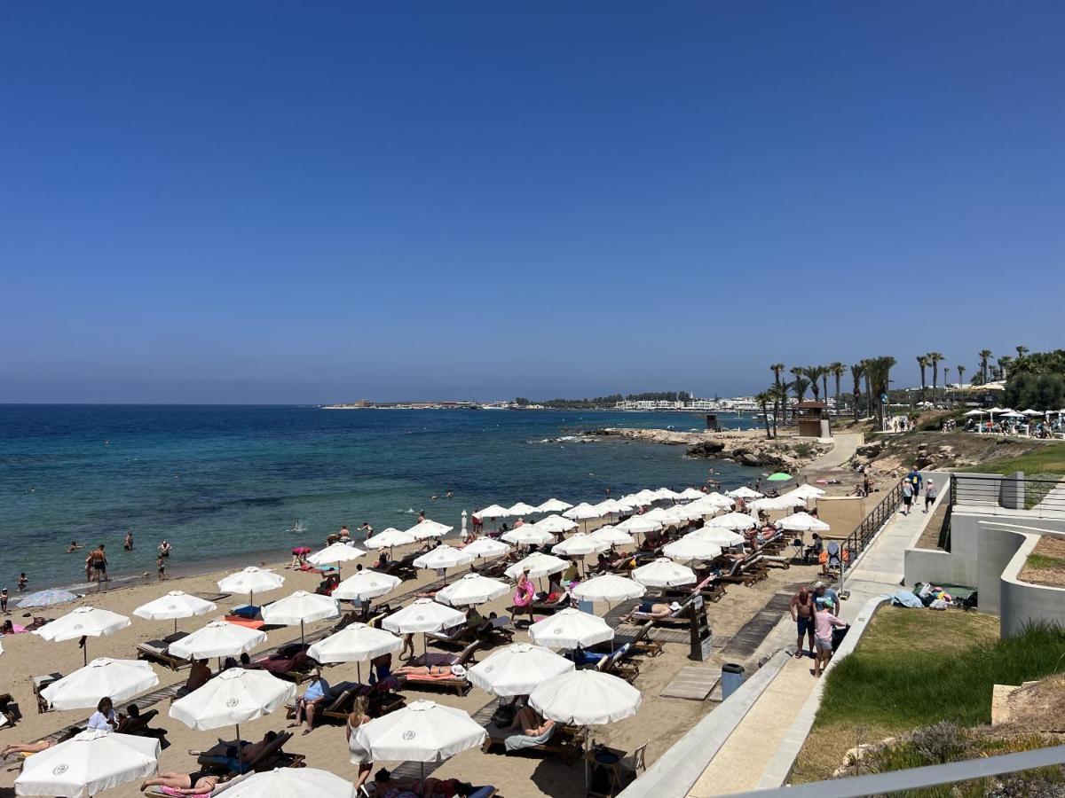 Royal Seacrest Crown-Jewel, 2B, Pools, Sea, Center Leilighet Paphos Eksteriør bilde