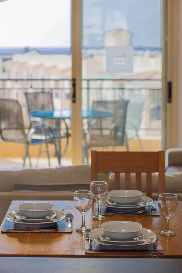 Royal Seacrest Crown-Jewel, 2B, Pools, Sea, Center Leilighet Paphos Eksteriør bilde
